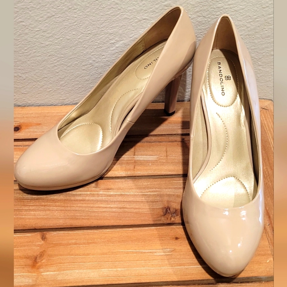 New! Bandolino Women's Light Nude Beige Heels Pumps Size 8 (fit up to 8.5)